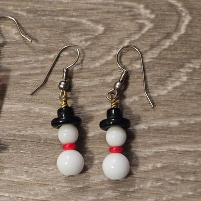 Snowman and Champagne Glass Beaded Earrings