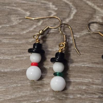 White and Clear Beaded Earrings
