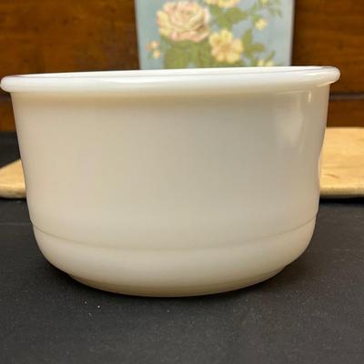 Vintage Kitchen Essentials