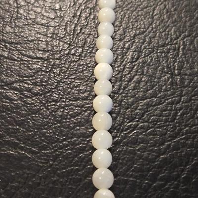 Vintage Mother of Pearl Necklace