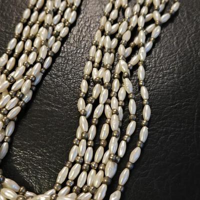 (2) Vintage Necklaces