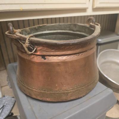 Copper pot