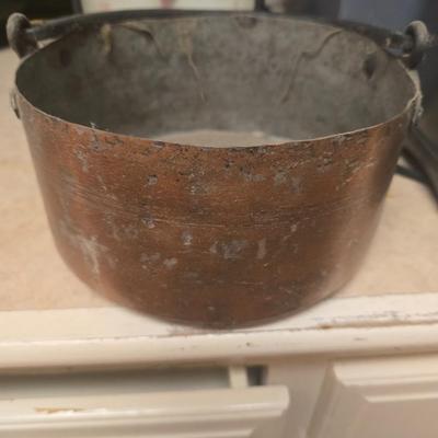 Copper pot