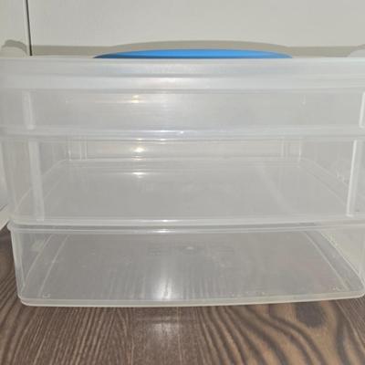 Stackable Snapware Storage Container