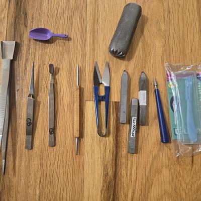 Jewelry Mkaing and Art Tools Lot
