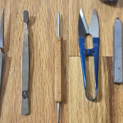 Jewelry Mkaing and Art Tools Lot