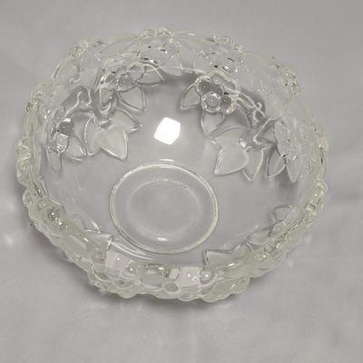 Set Of 5 - Vintage 1980s Mikasa Carmen Walther Glass Clear & Frosted 4 - 5" Bowls and 1 8 1/2" Bowl (DR)