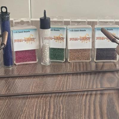 Tabletop Bead Loom & Seed Beads Lot