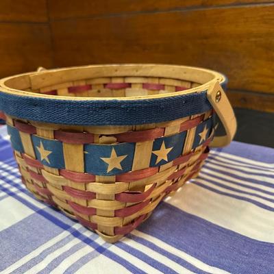 Lot of Festive Summer Decor and Tableware