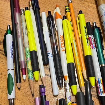 Pens and Pencils Lot