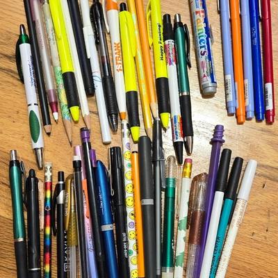 Pens and Pencils Lot