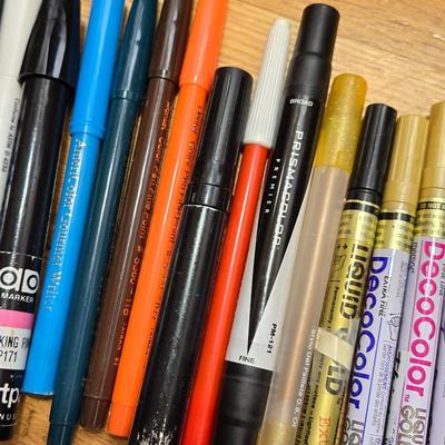 Mixed Marker Lot