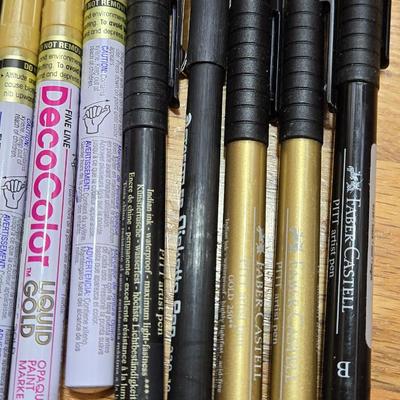 Mixed Marker Lot