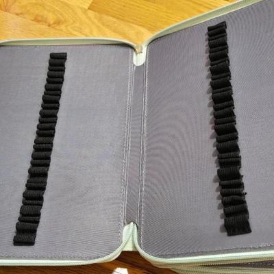 Marker or Paint Brush Transportation & Organizing Case
