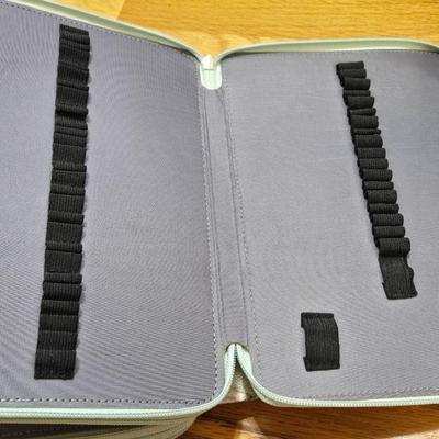 Marker or Paint Brush Transportation & Organizing Case
