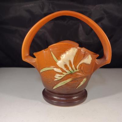 Vintage Roseville USA Pottery Freesia 391 Basket Shaped Planter- Approx 8" in Diameter