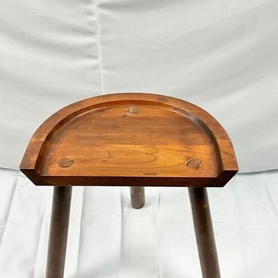 Lot P 675 The Bartley Collection, Ltd. 1987 Chair Stool