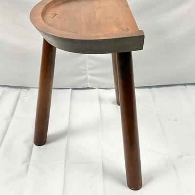 Lot P 675 The Bartley Collection, Ltd. 1987 Chair Stool