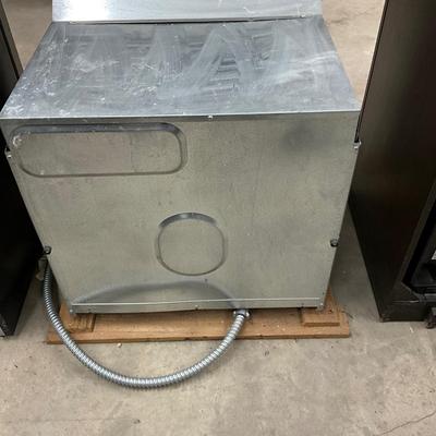 Lot P 678 NWT Frigidaire 27”, 3.5 Cu.Ft. Single Electric Wall Oven, Stainless Steel Speed Bake Oven