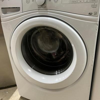 Lot P 680 Whirlpool Duet Front Load Washer