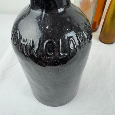 1086 Glass Bottle Lot