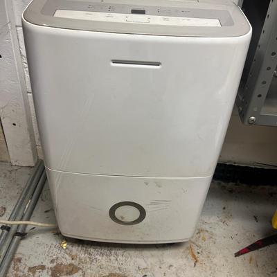 Frigidaire Dehumidifier (B1-MG)
