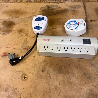 Power Strips & Surge Suppressors (B1-MG)