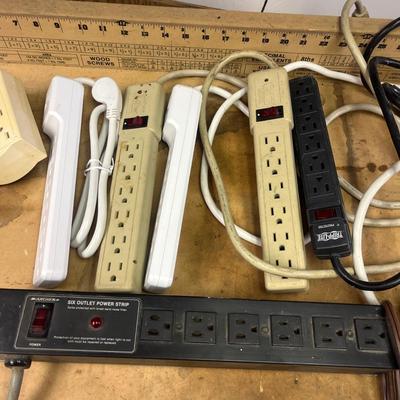 Power Strips & Surge Suppressors (B1-MG)