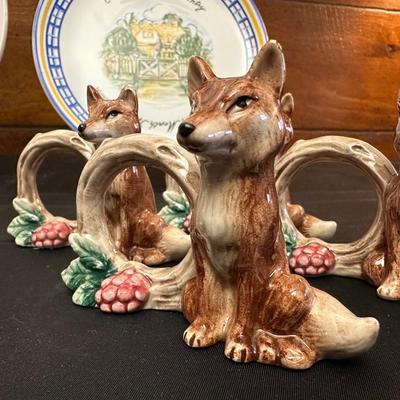 Fitz and Floyd Fox Napkin Rings and Canapé Knives, Decorative Plates and Napkins
