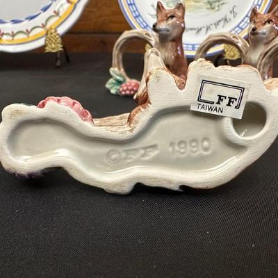 Fitz and Floyd Fox Napkin Rings and Canapé Knives, Decorative Plates and Napkins