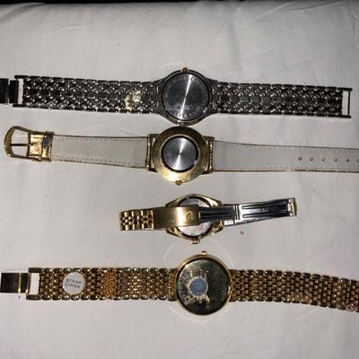 Lot of gold toned watches