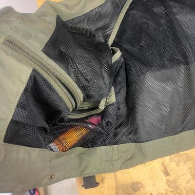 LL Bean Fishing Vest (size M) & Contents (B2-MG)