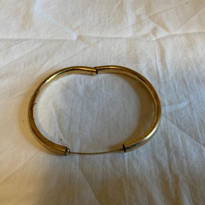 Small Gold toned Bangle Bracelet for child.