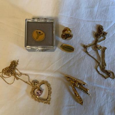 Lot of Gold toned Jewelry