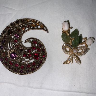 Lot of 2 Vintage Brooches