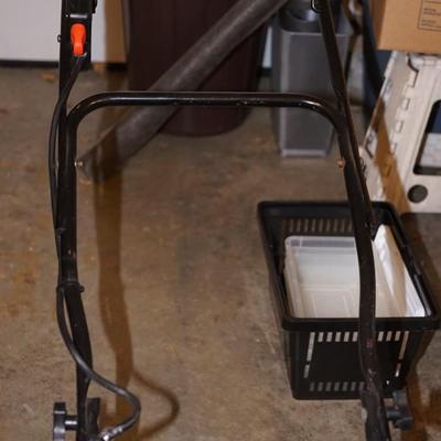 BLACK AND DECKER BATTERY OPERATED LAWNMOWER 36 VOLT 19" CUT