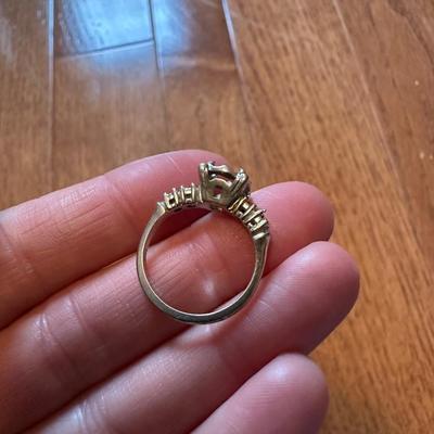 Lot of Misc Gold Toned Jewelry Items