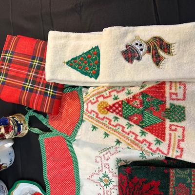 Lot of Vintage Christmas Decor including Mugs, Aprons and More!