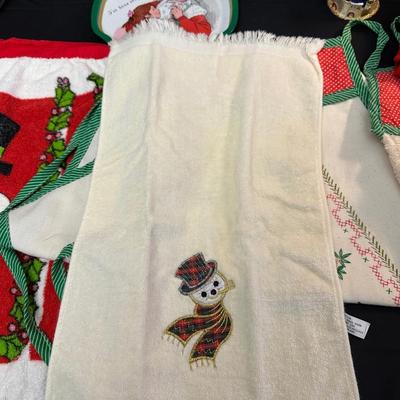 Lot of Vintage Christmas Decor including Mugs, Aprons and More!