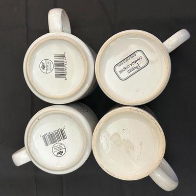 Lot of Vintage Christmas Decor including Mugs, Aprons and More!