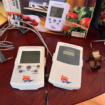 USCC Smoker/Grill Plus Accessories (Y-RG)