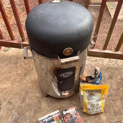 USCC Smoker/Grill Plus Accessories (Y-RG)