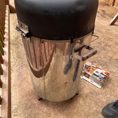 USCC Smoker/Grill Plus Accessories (Y-RG)