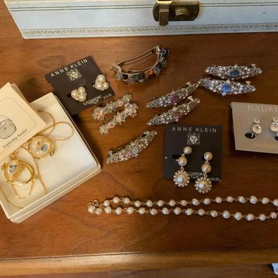 Lot of Misc Jewelry Barretts and More