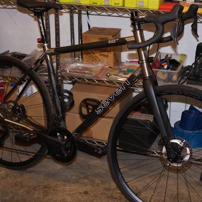 SEVEN MODEL 622 BIKE