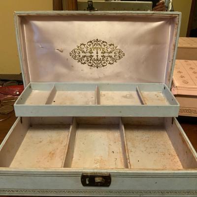 Lot of Vintage Jewelry Boxes