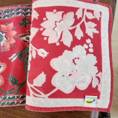 Linen Lot of Placemats Napkins