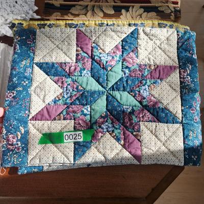 Lot of Linens Placemats, Table Runners, Napkins,