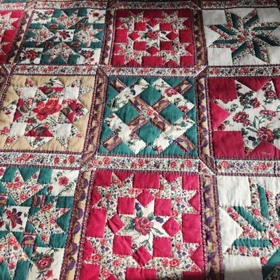 Large Dresden Pattern Quilt Bed Cover 84" X100"