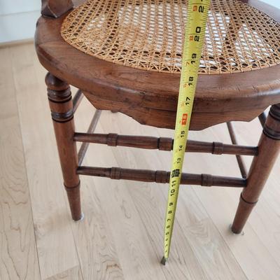 Antique Walnut Dining Table & 5 Cane Seat Chairs 46"X46" w 4 / 12" leaves & 2 / 9 " Leaves